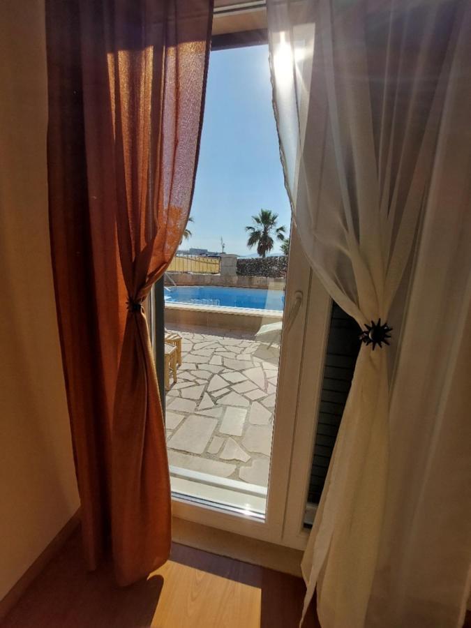 Apartments Maris Vranjic Экстерьер фото